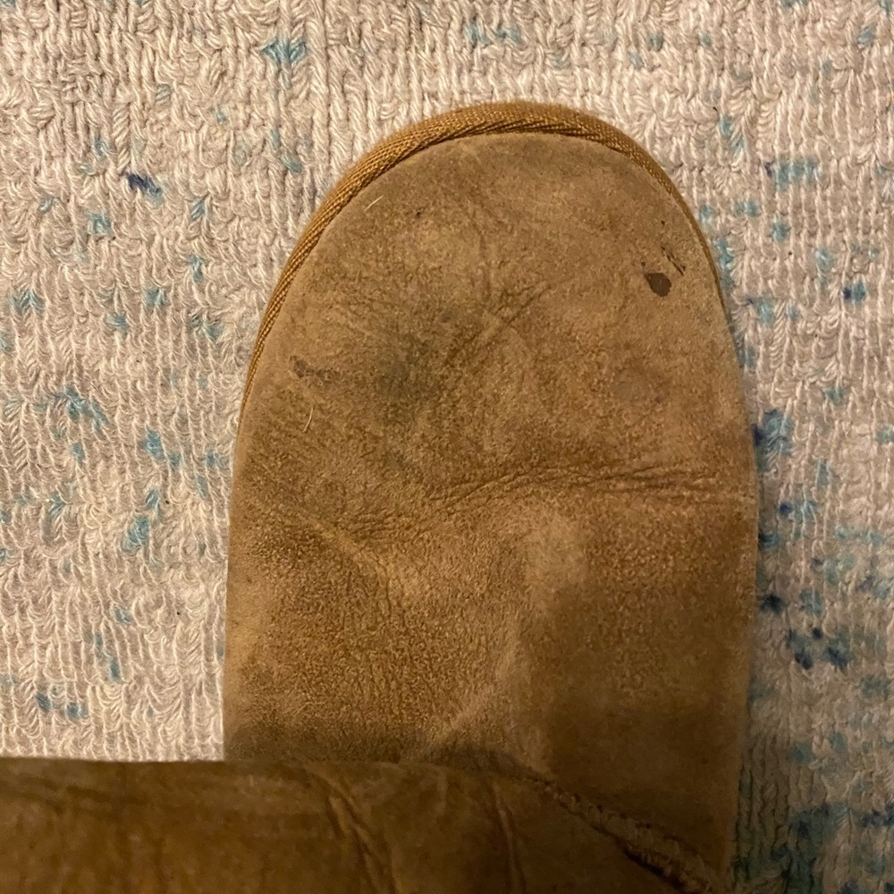 Emu Stinger Lo Sheepskin Boots View 3